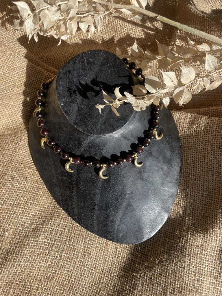 Le Grenat, Colliers Perles Naturelles Laiton Artisanat Vendée Acier Inoxydable Fait Main Pièce Unique Pierre de Soleil Cristal de Roche Citrine Quartz Rose Grenat
