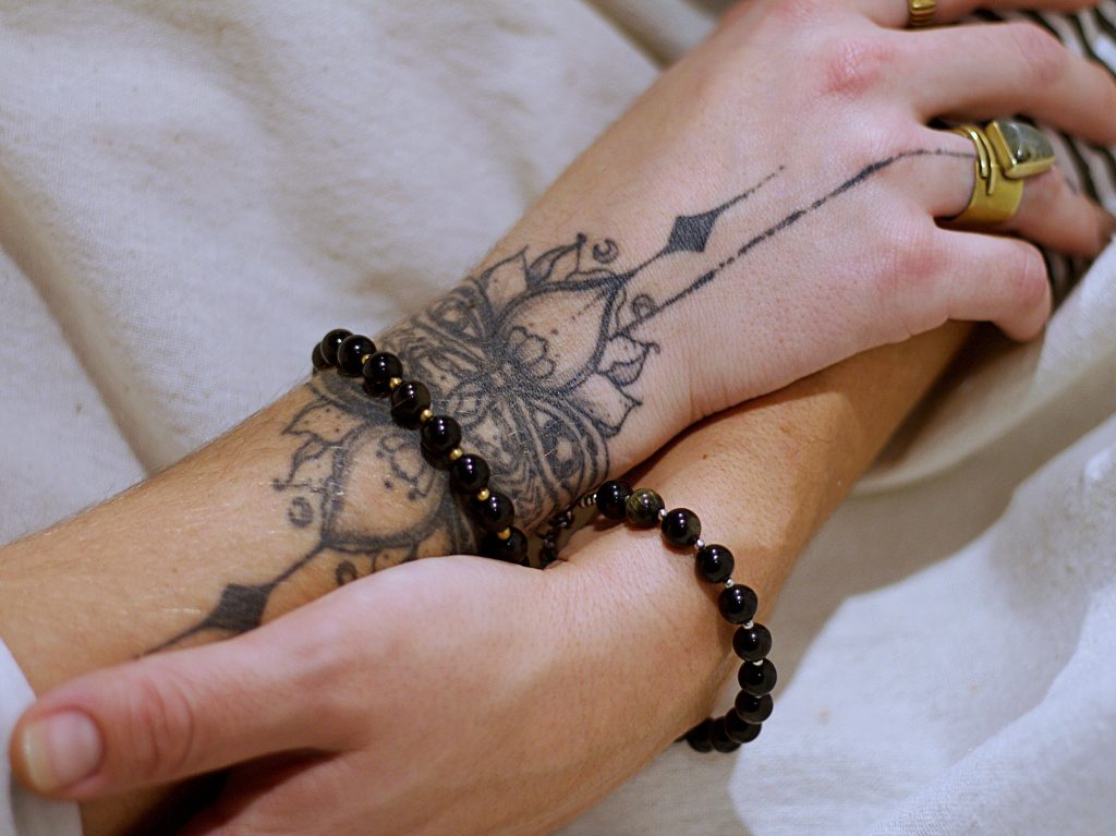 Obsidienne Noire, Bracelet. Obsidienne Dorée. Acier Inoxydable. Laiton. Bijoux Artisanaux.