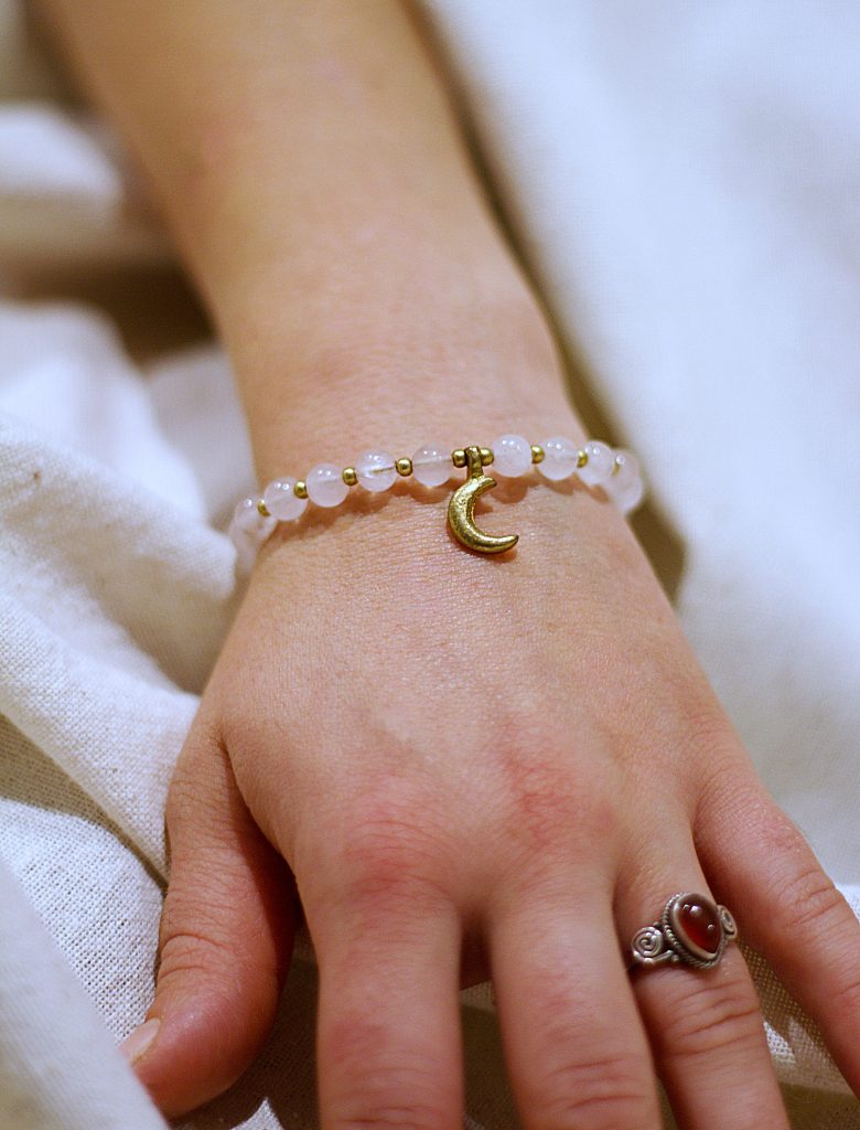 Bracelet Petite Lune Quartz Rose Artisanat Laiton Acier Inoxydable